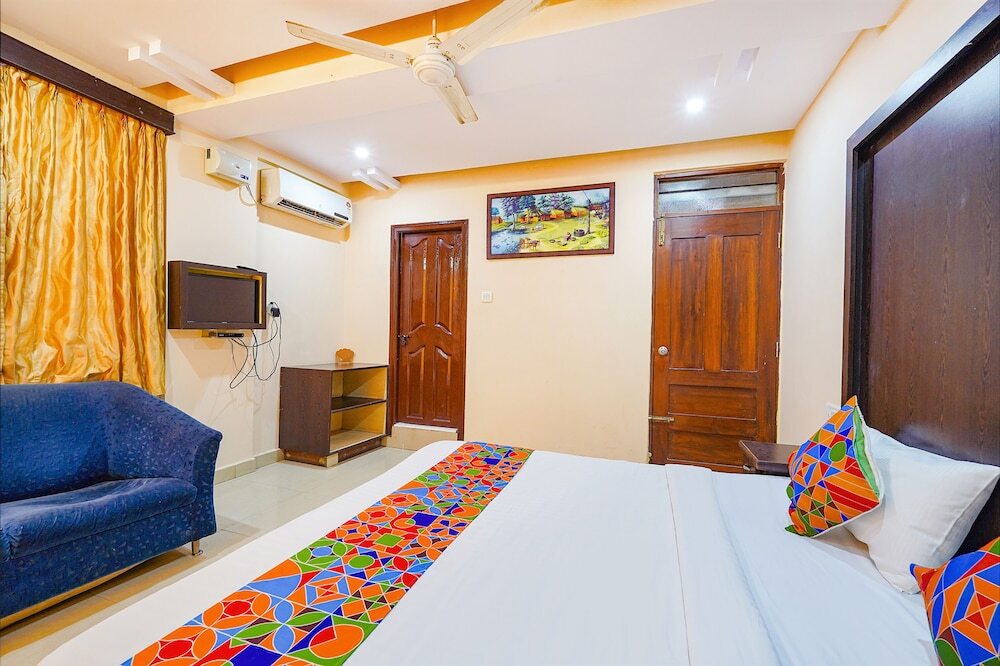 Бангалор: Fabhotel Bns Lodge