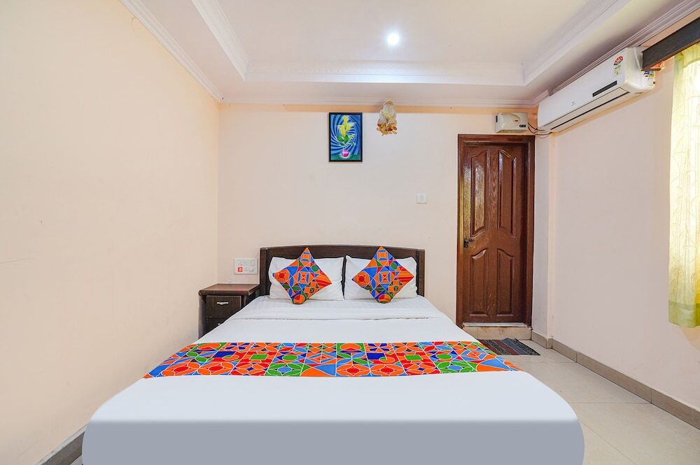 Бангалор: Fabhotel Bns Lodge