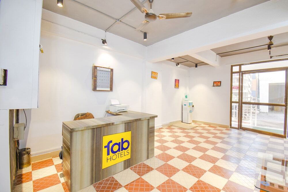 Хинджевади: Fabhotel Happy Stay In