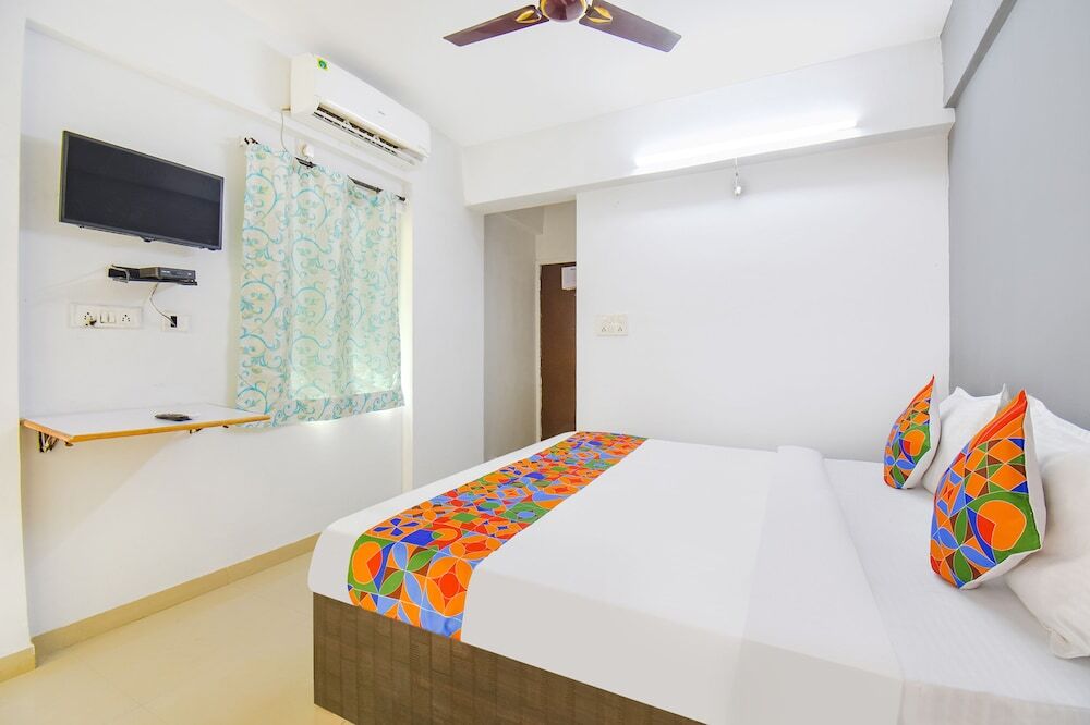 Хинджевади: Fabhotel Happy Stay In