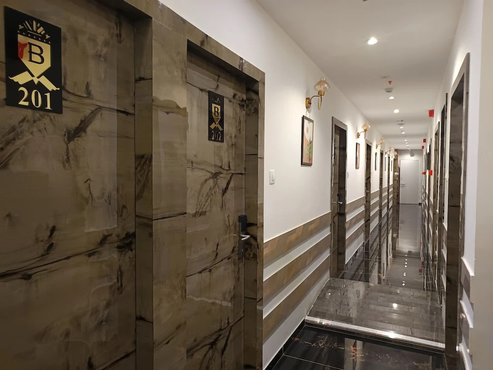 Мумбаи: Hotel Beverly Palace Santacruz