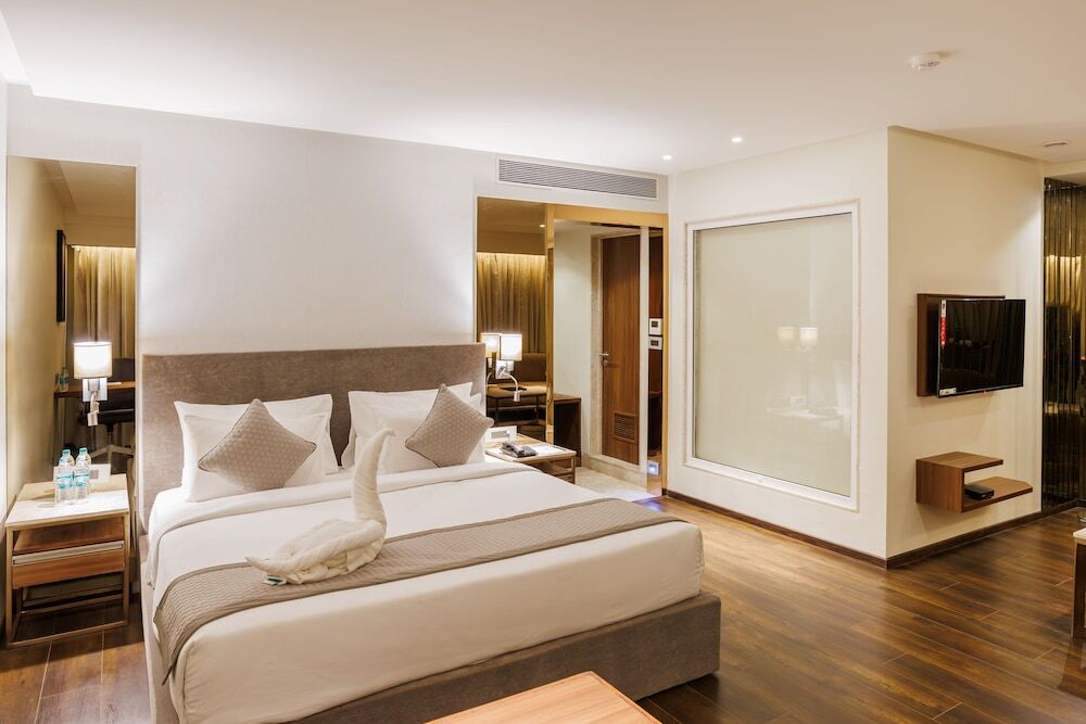 Индаур: Hotel Golden Aura