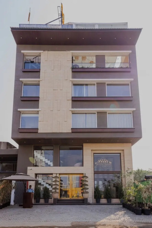 Индаур: Hotel Golden Aura