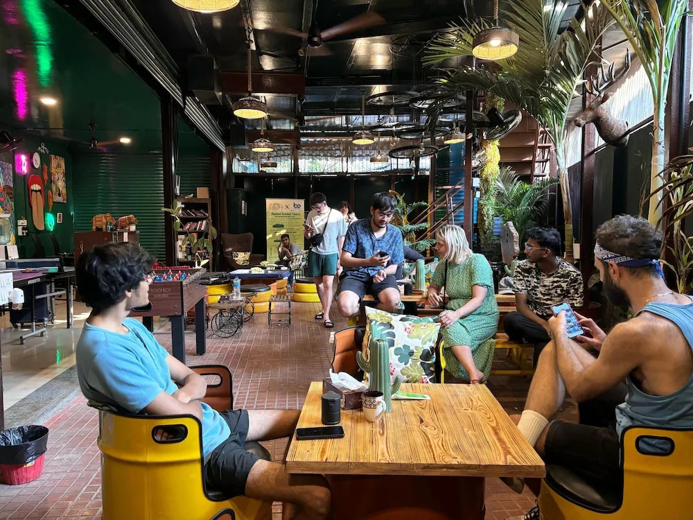 Мумбаи: Forrest Hostels