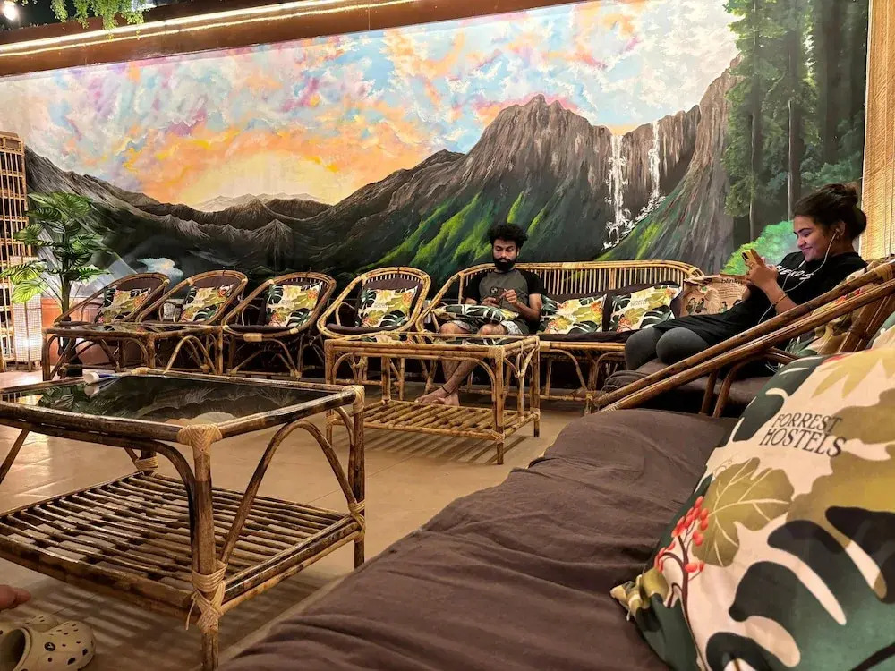 Мумбаи: Forrest Hostels