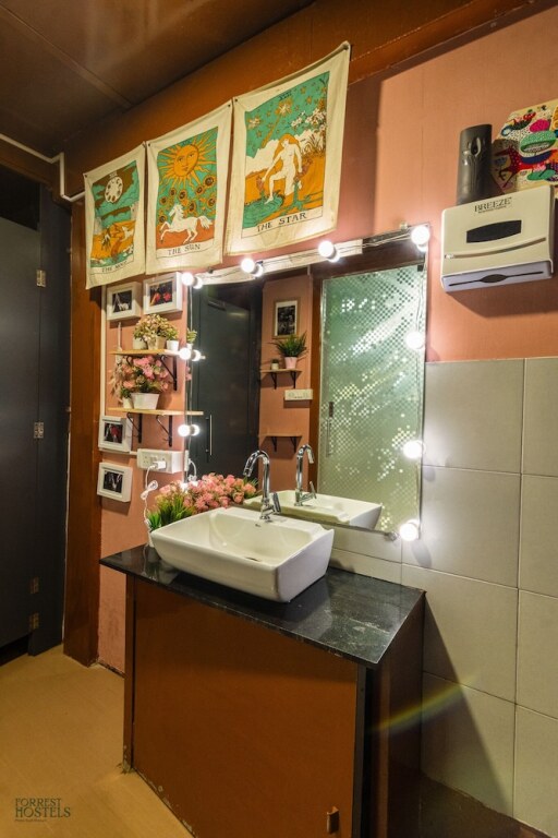 Мумбаи: Forrest Hostels