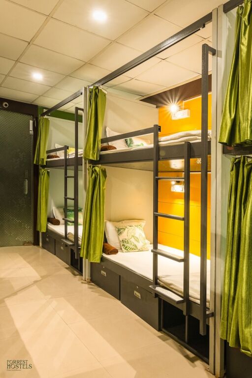 Мумбаи: Forrest Hostels