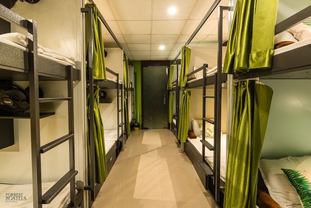 Мумбаи: Forrest Hostels