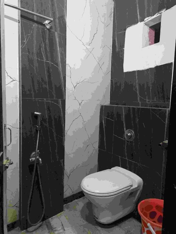 Dimapur: Mayur Hotel