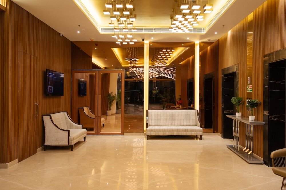 Лакхнау: Hometel Alambagh Lucknow