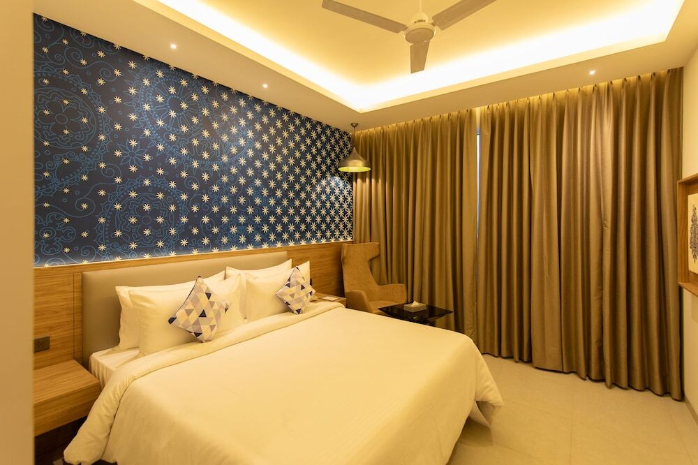 Лакхнау: Hometel Alambagh Lucknow
