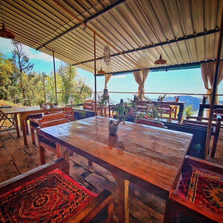 Дармсала: EDM Hostel