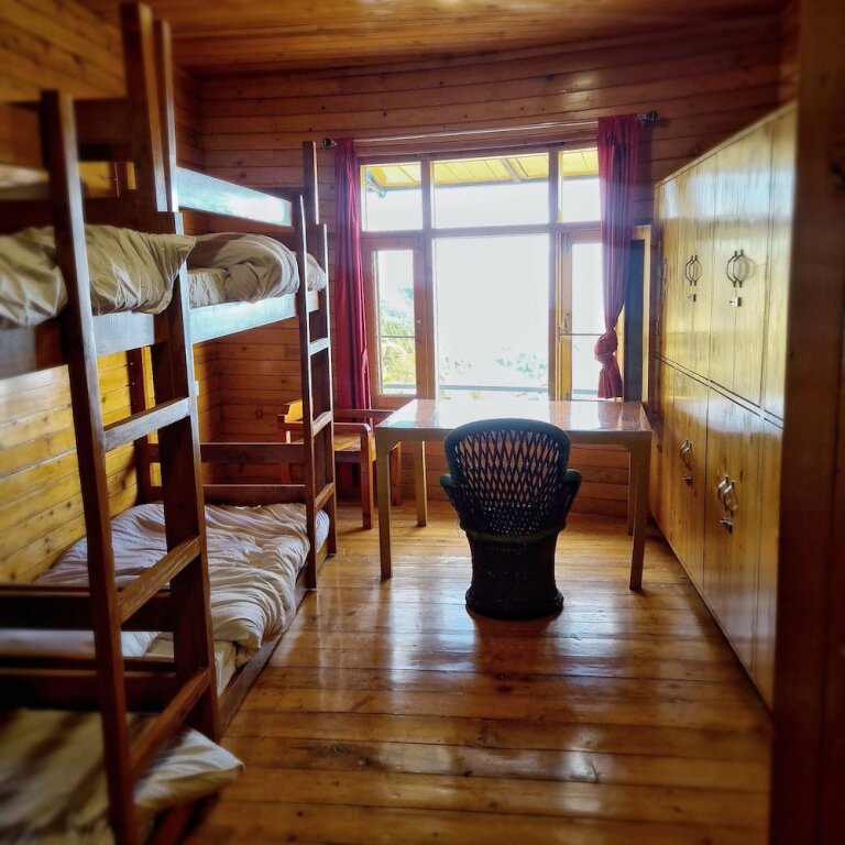Дармсала: EDM Hostel