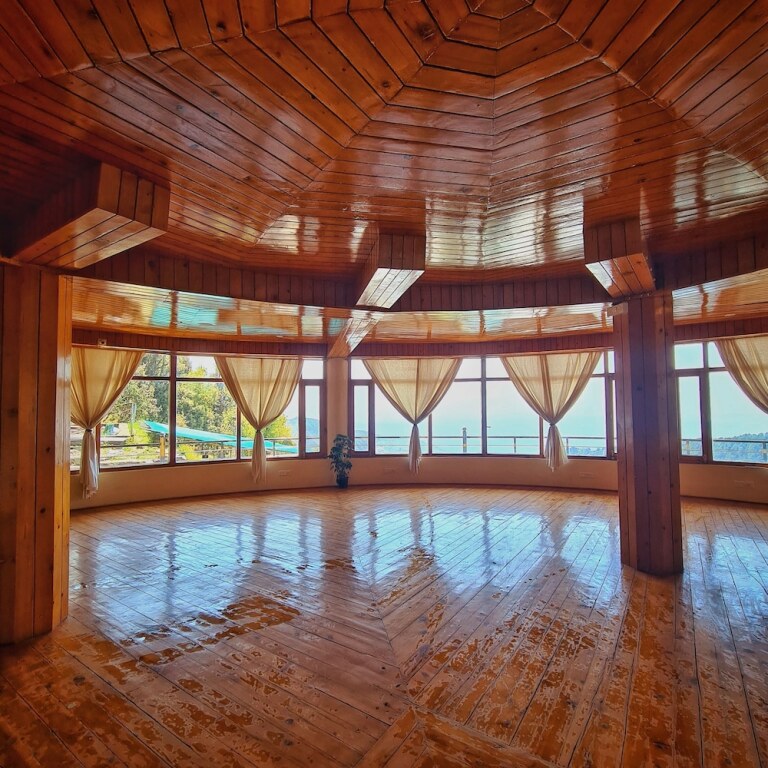 Дармсала: EDM Hostel