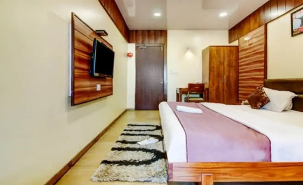 Вапи: Hotel Shree Daan