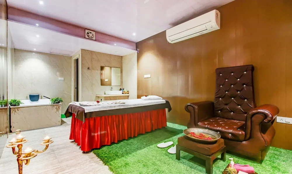 Вапи: Hotel Shree Daan