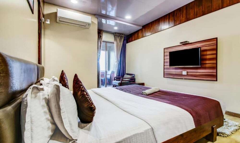 Вапи: Hotel Shree Daan