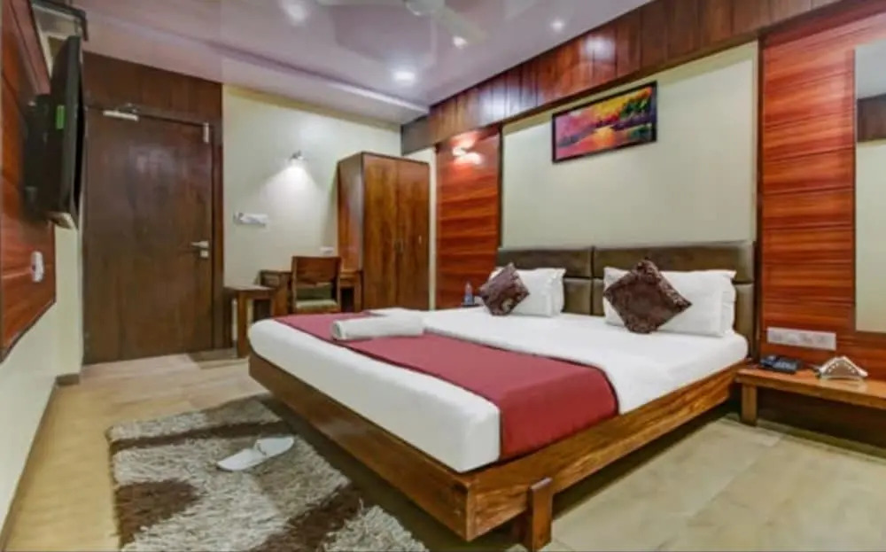 Вапи: Hotel Shree Daan