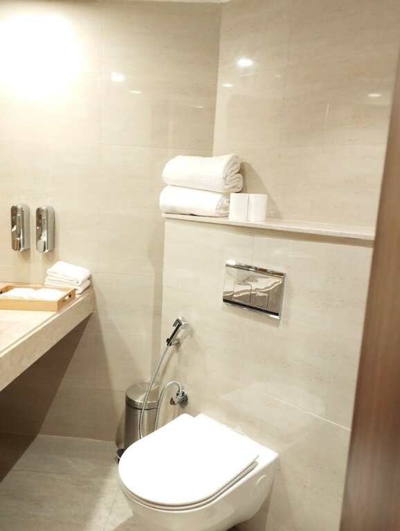 Гуруграм: Alivaa Hotel Gurugram Sohna Road City Center