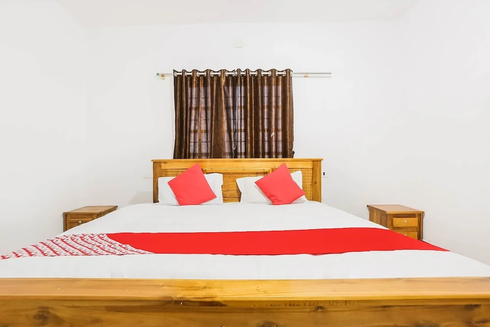 Ути: OYO Heaven Holidays