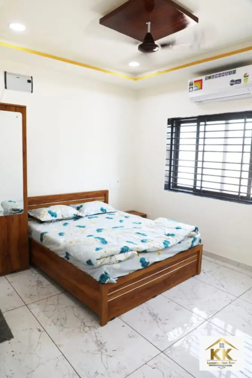Гарудешвар: K K Luxurious Home Stay