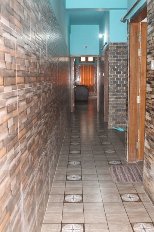Гувахати: Akashi Villa Inn