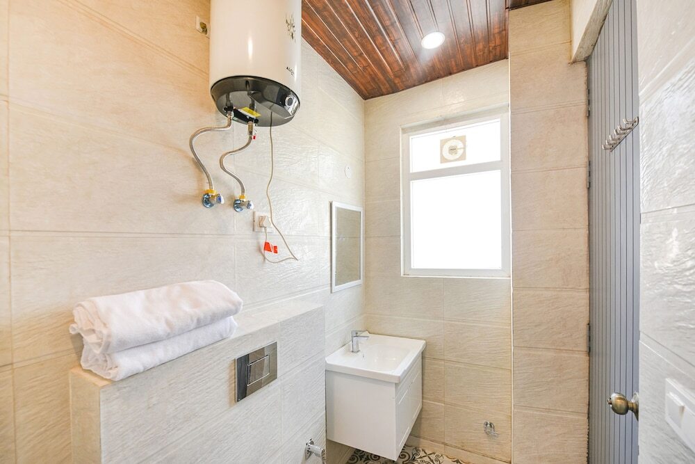 Фаридабад: Fabhotel The Premium Villa
