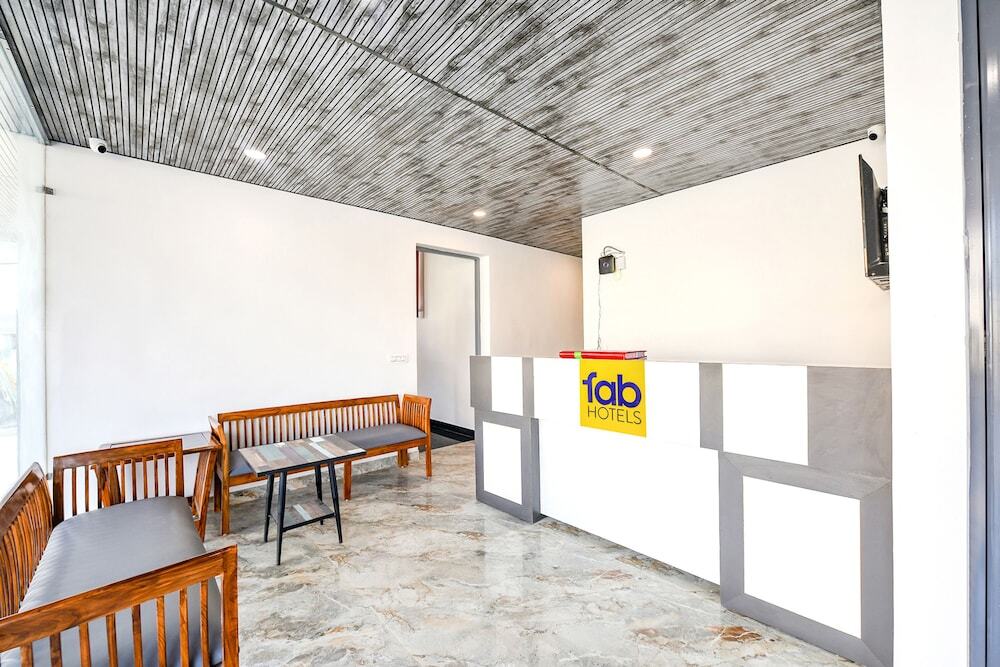 Фаридабад: Fabhotel The Premium Villa
