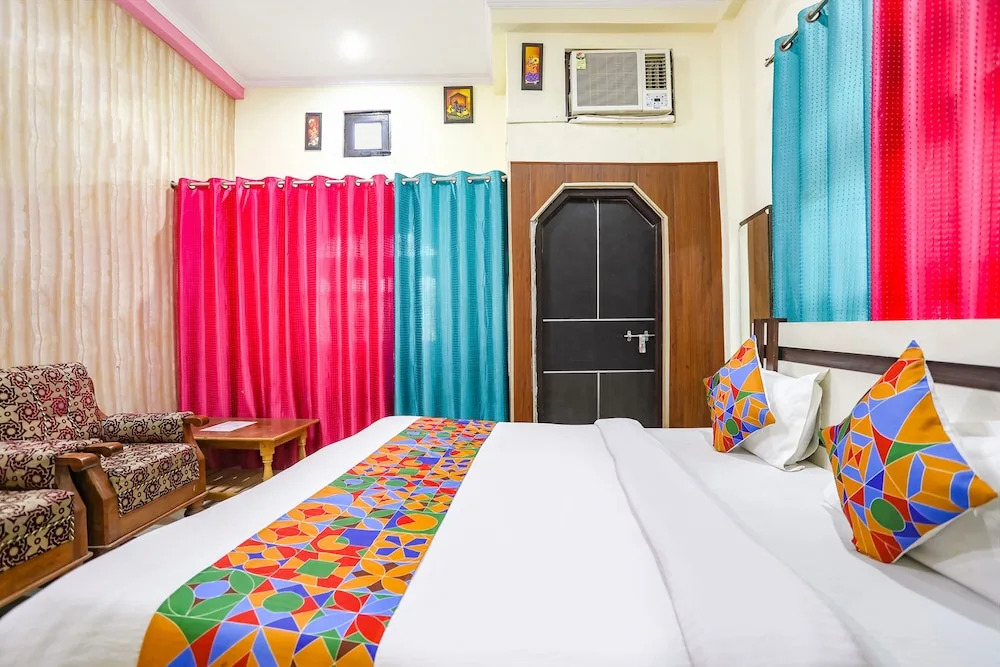Айодхья: Fabexpress Maa Vaishno Palace
