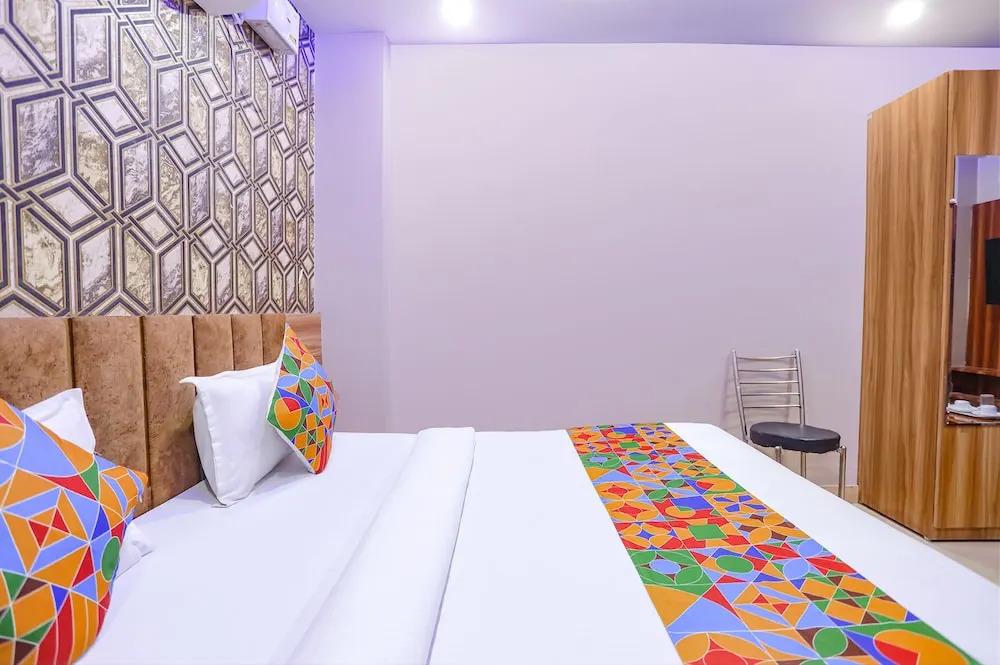 Канпур: Fabhotel The Palacio