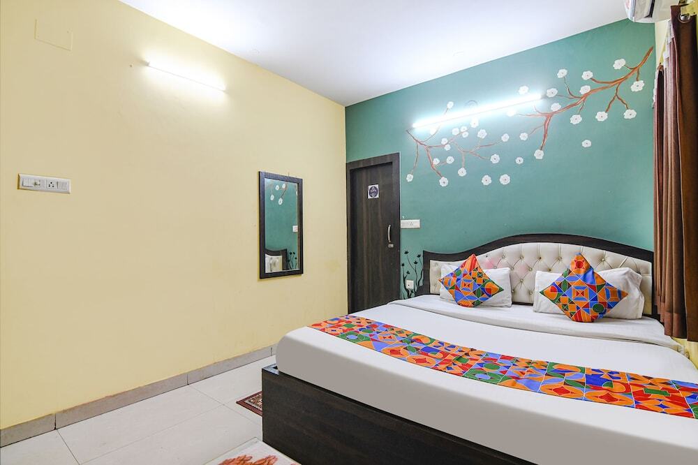 Колката: Fabhotel Eco Inn