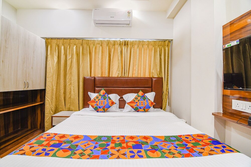 Колката: Fabhotel The Luxurie International