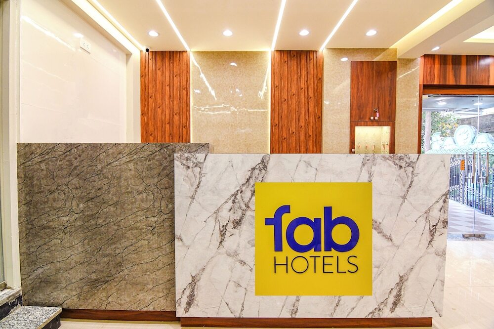 Колката: Fabhotel The Luxurie International