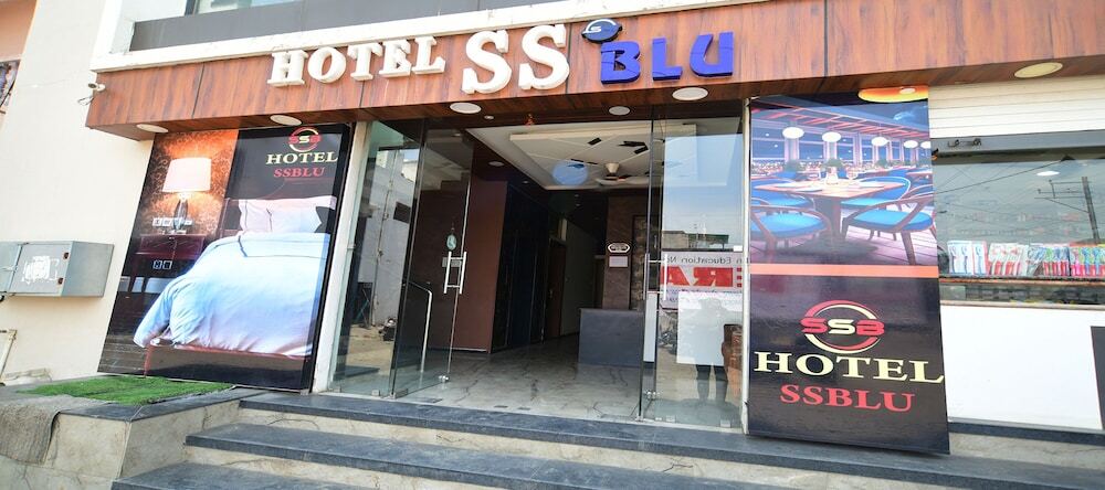 Индаур: Fabhotel Ss Blue