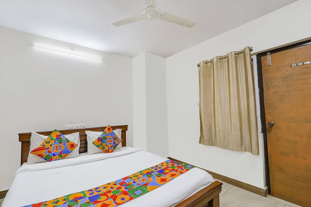 Висакхапатнам: FabExpress Korner Inn - Sivaji Park