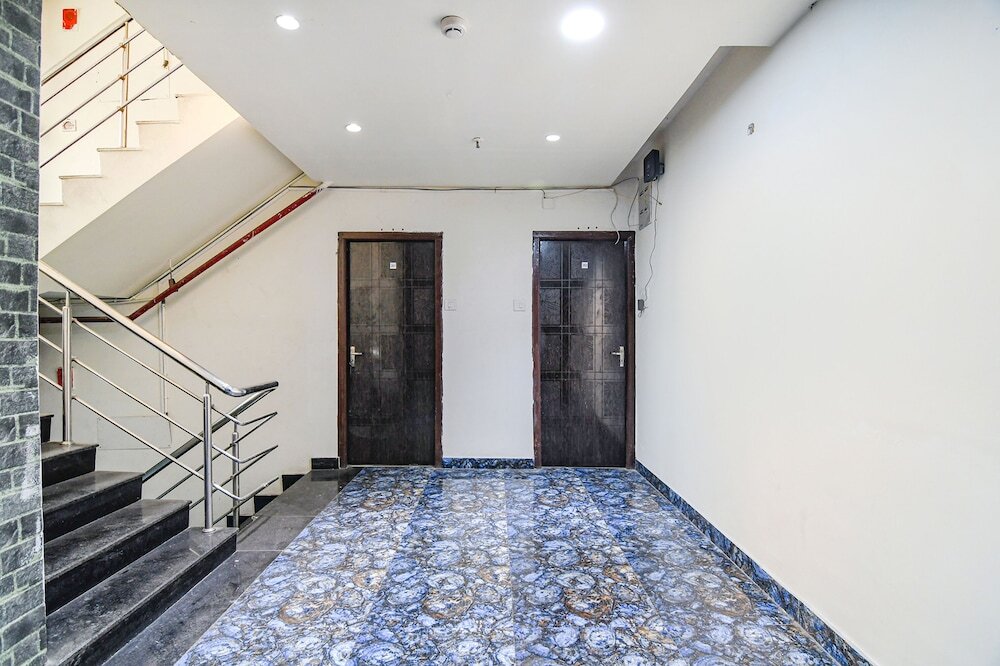 Колката: Fabhotel Grand Hazra Inn