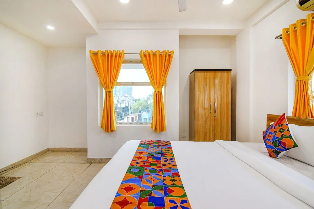 Колката: Fabhotel Grand Hazra Inn