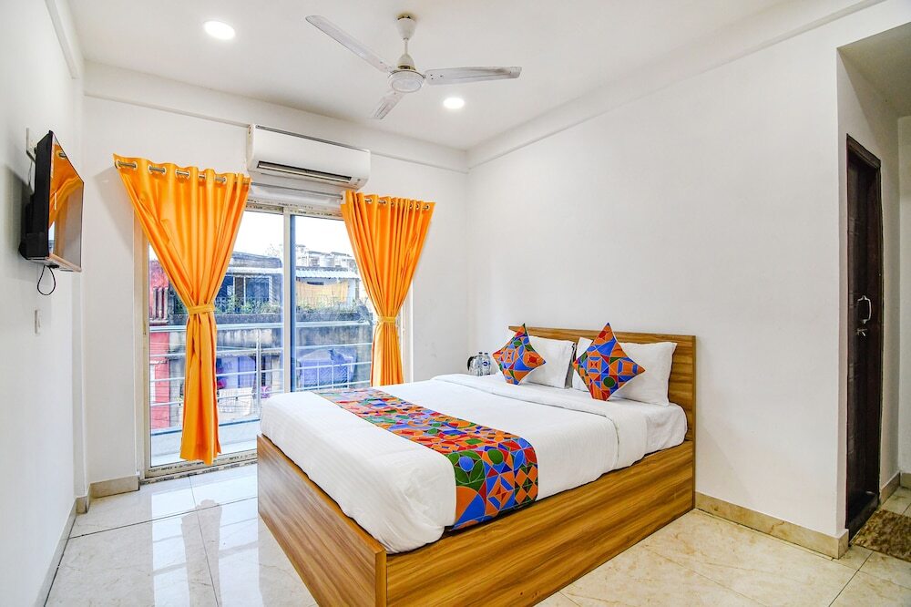 Колката: Fabhotel Grand Hazra Inn