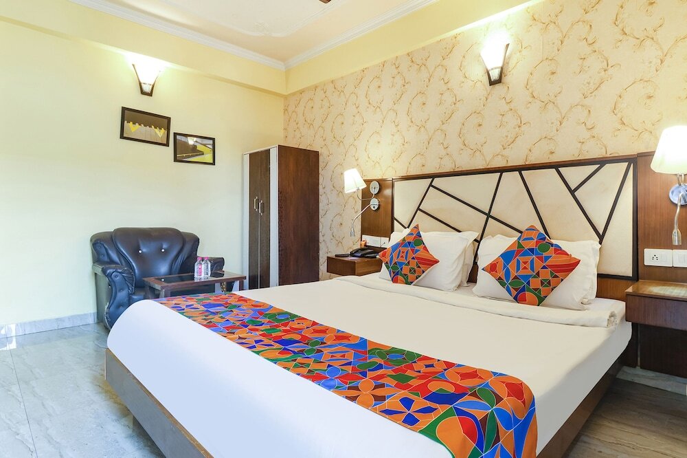 Данапур: Fabhotel Magadh Palace