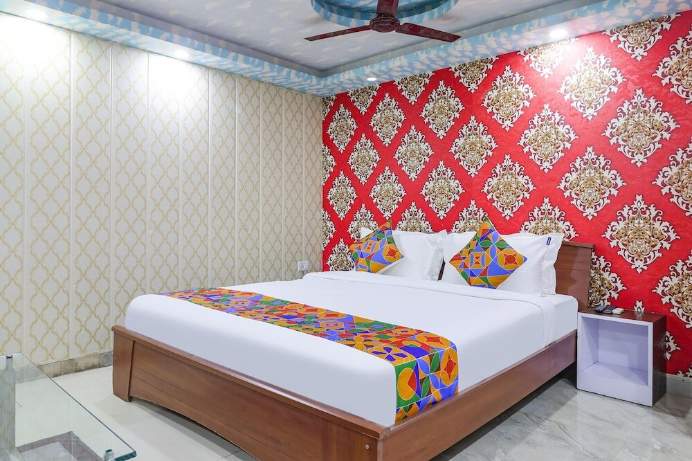 Данапур: Fabhotel Magadh Palace