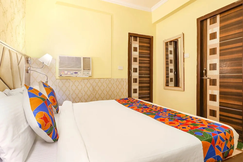 Данапур: Fabhotel Magadh Palace