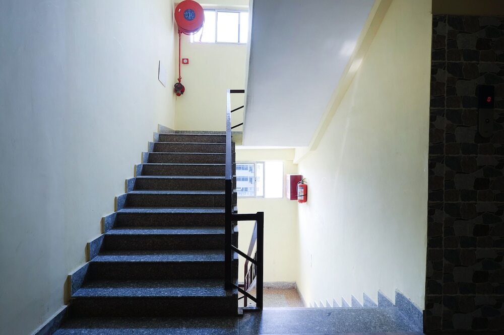 Данапур: Fabhotel Magadh Palace