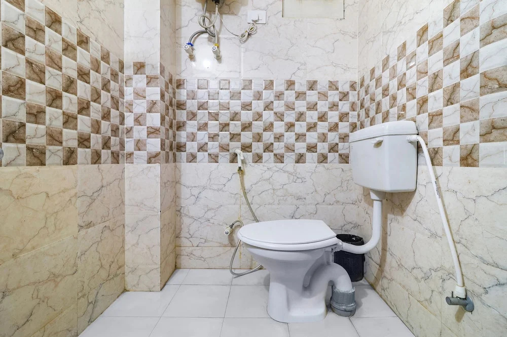 Данапур: Fabhotel Magadh Palace