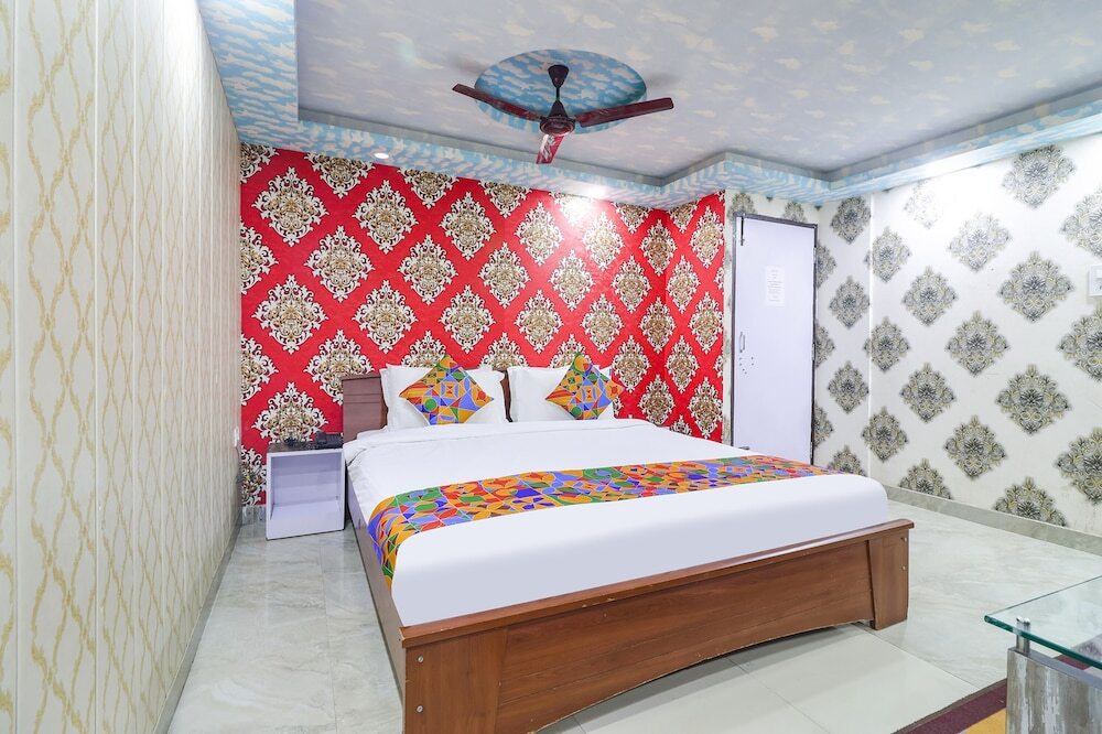 Данапур: Fabhotel Magadh Palace