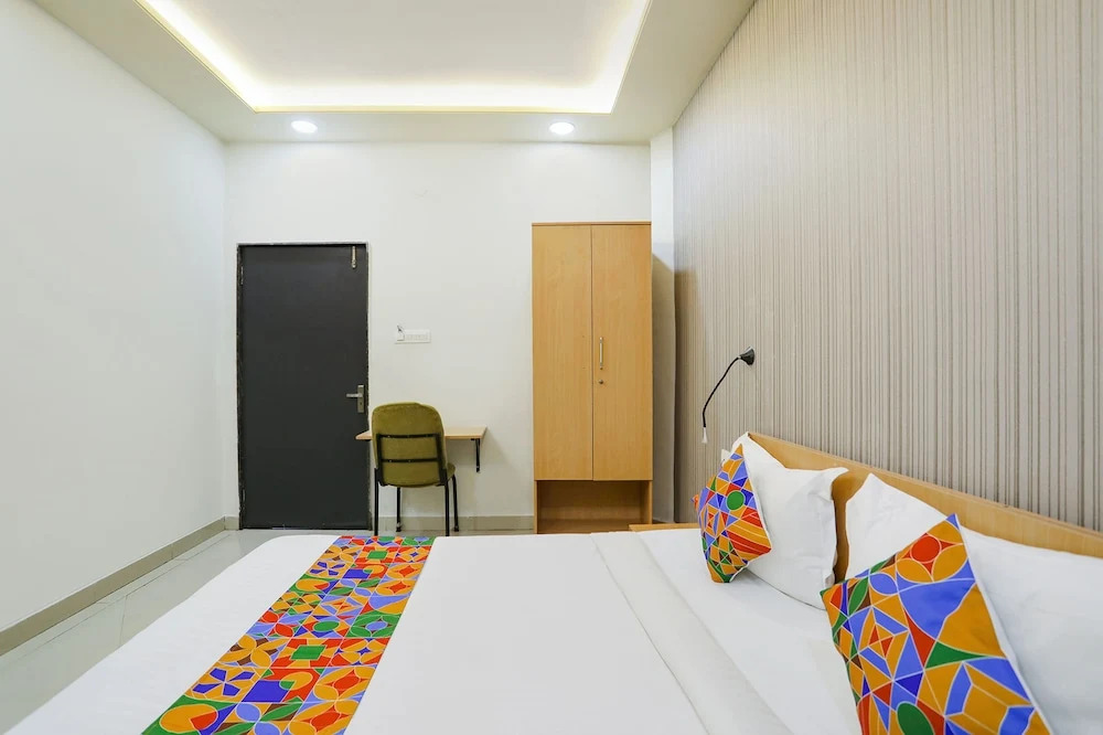 Райпур: Fabhotel Convivial Sky