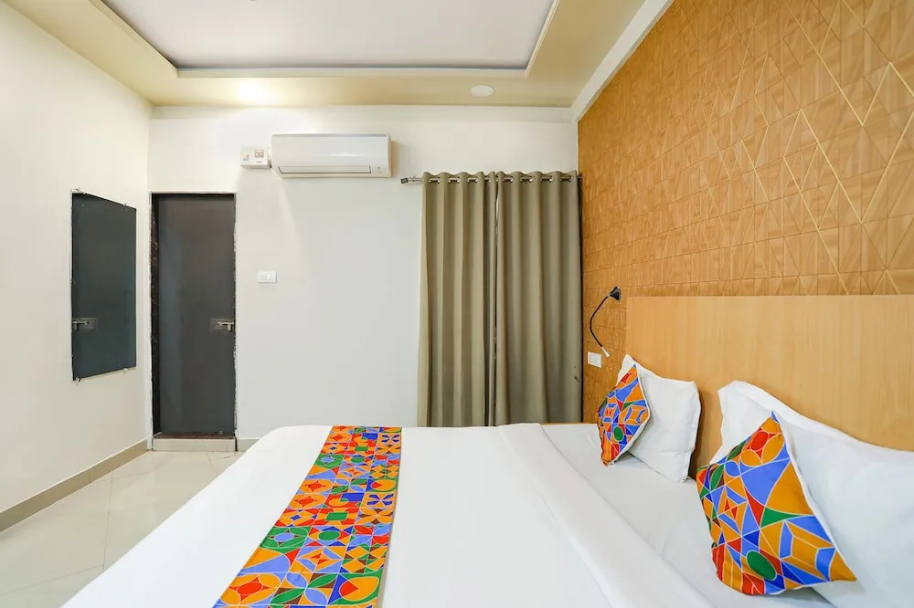 Райпур: Fabhotel Convivial Sky