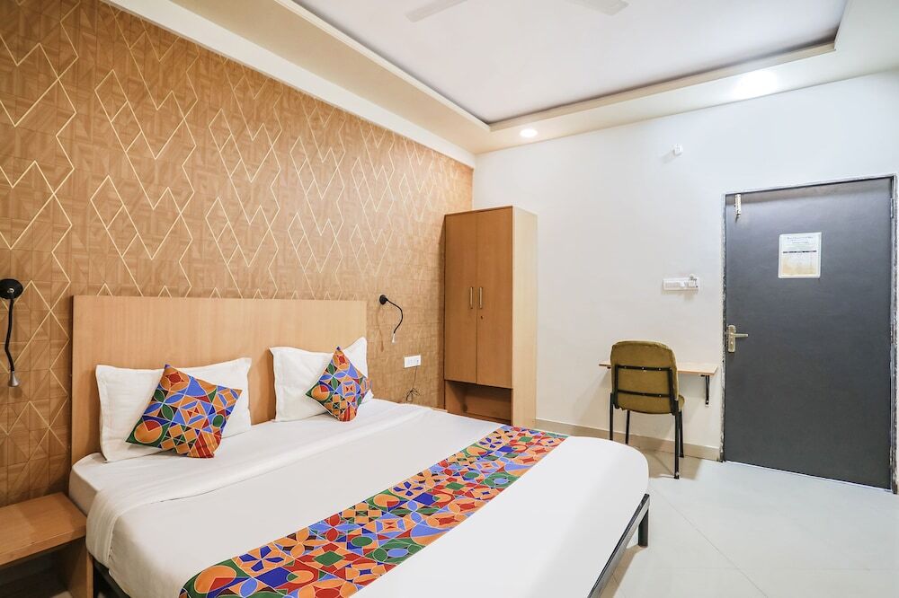 Райпур: Fabhotel Convivial Sky