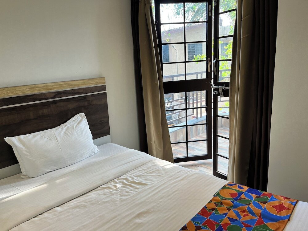 Пуна: VITS Select Kharadi Pune