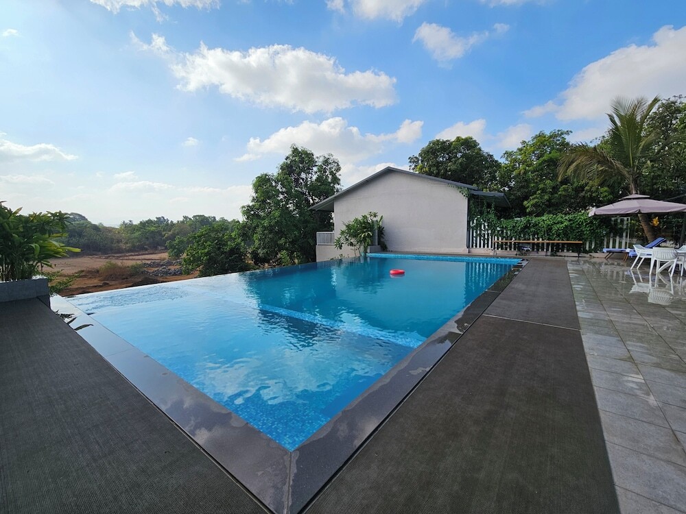 Хандала: River Estates Luxury Resort & Spa