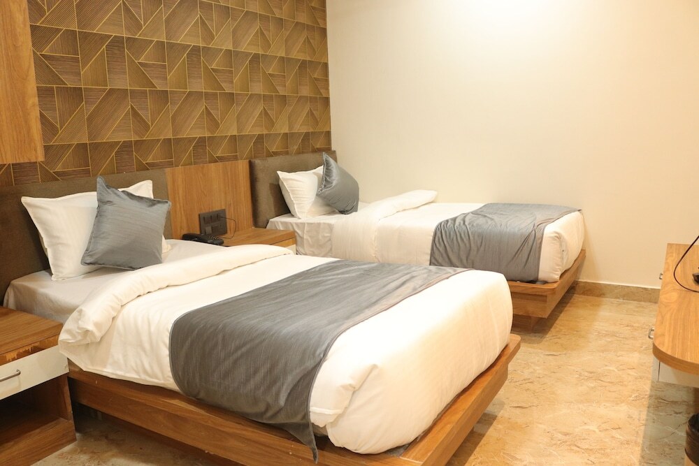 Гвалиор: Hotel Maxsun Gwalior